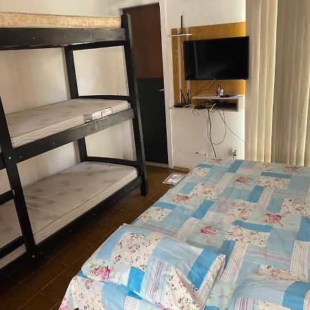 캄피나스 Casa De Fundo Aconchegante 4 Solteiros Ou 5 Se 2 Pessoas Na Casal 빌라 외부 사진